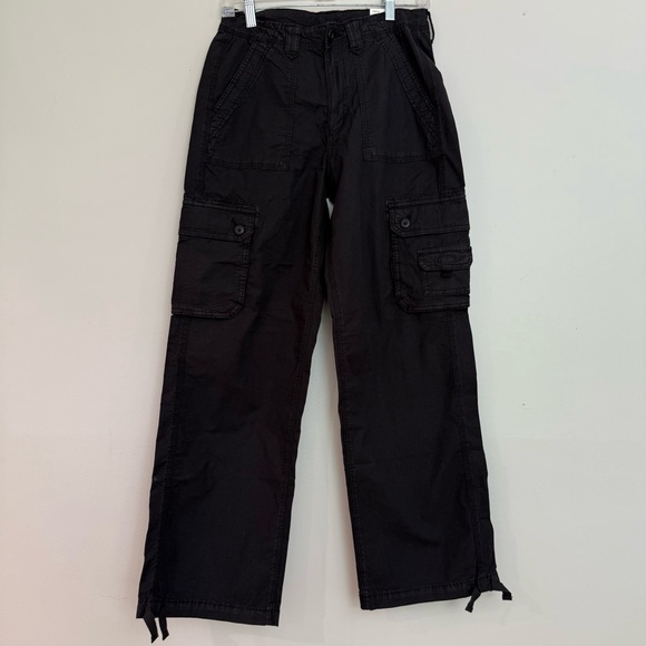 American Eagle Black Cargo Pants with Drawstring Ankle - Picture 1 of 11